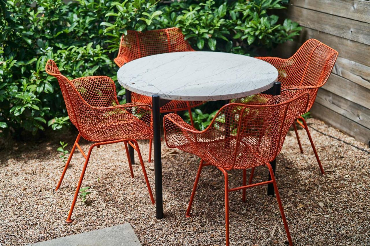 Hotel Saint Cecilia Austin Exterior photo