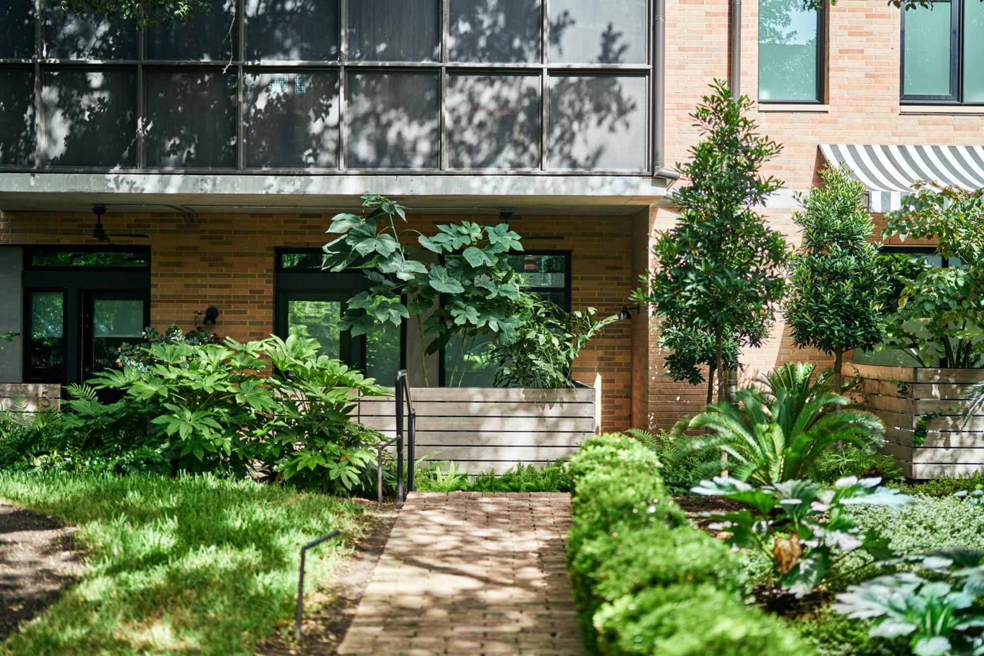 Hotel Saint Cecilia Austin Exterior photo